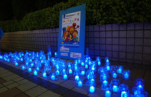 田無駅北口ペデストリアンデッキ　ブルーのミニLEDでのミニライトアップ