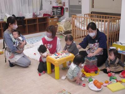 田無公民館保育室の様子