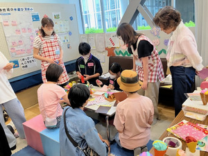 折り紙でアイスづくり