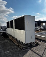 室外機