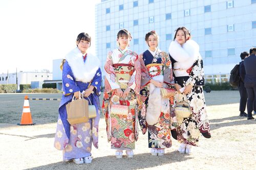 会場外の参加者の画像5