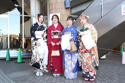 会場外の参加者の画像9