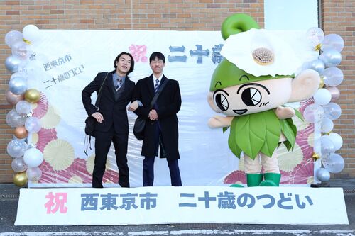 会場外の参加者の画像19