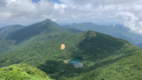 三本槍岳山頂付近の写真