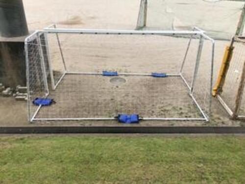 サッカーゴールの写真