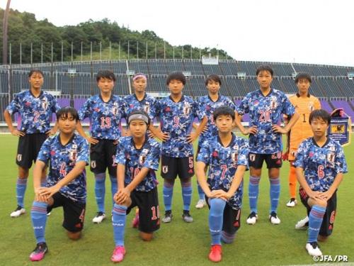 ひばりが丘中学校 藤崎 智子さん サッカー がu 15日本女子代表として 大会に出場しました 西東京市web