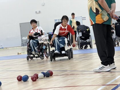 表彰式の様子の写真