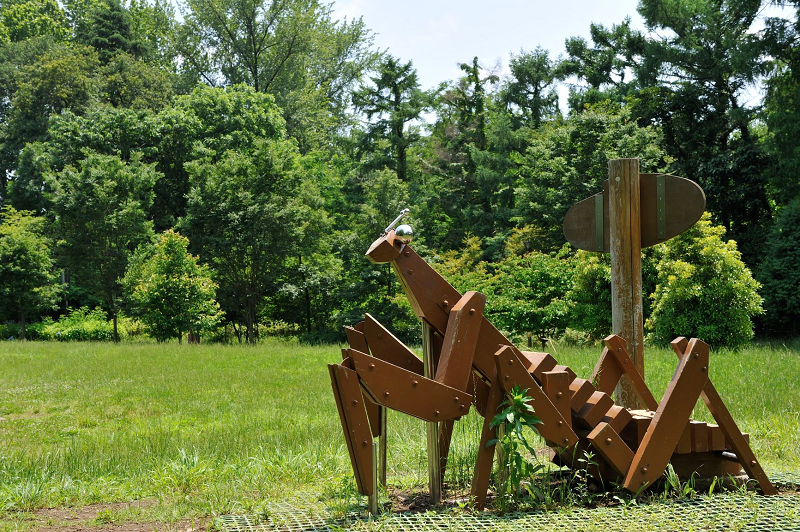 写真；いこいの森公園の木製遊具
