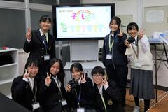 子ども記者の集合写真画像