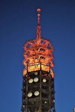 スカイタワー西東京ライトアップの様子