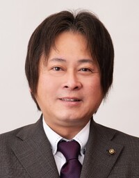 佐藤議員の写真