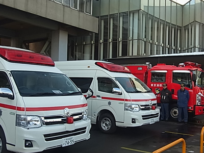 写真：緊急自動車新車両3台