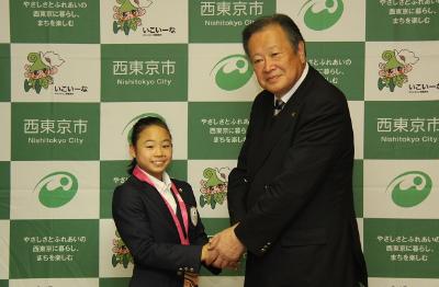 写真：宮川紗江選手表敬訪問