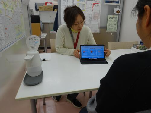 多言語通訳サービス（たげんごつうやくさーびす）使用（しよう）の様子（ようす）