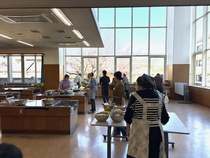 画像：うどんを茹でている様子