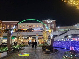 平和のリング夜景