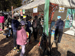 写真：にしにしnet.ブースの様子1