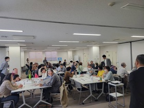 写真：講演会の様子