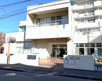 写真:芝久保図書館の外観