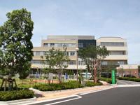 写真:住吉会館ルピナス外観